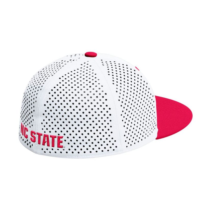NCAA NC State Wolfpack On-Field Fitted Baseball Hat
