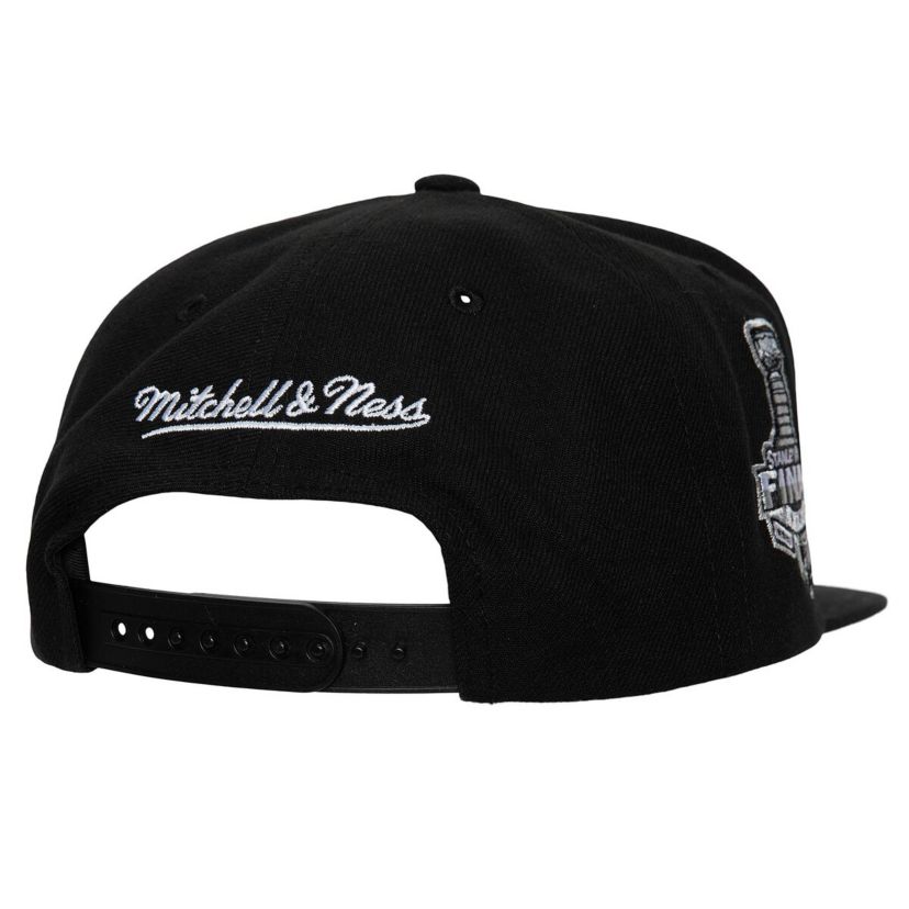 NHL Tampa Bay Lightning Core Top Spot Snapback Hat