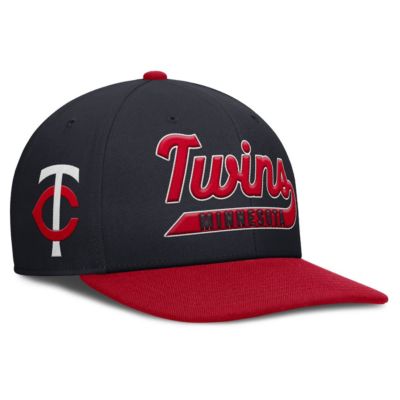 Men's MLB Nike Navy/Red Minnesota Twins Pro Performance Snapback Hat, Navy Blue, Medium