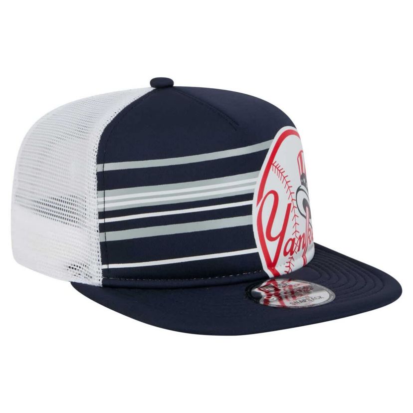 MLB New York Yankees 9FIFTY A-Frame Trucker Snapback Hat