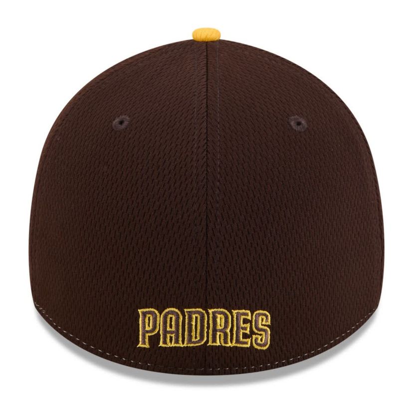 MLB Brown/Gold San Diego Padres 2025 MLB Clubhouse 39THIRTY Flex Hat