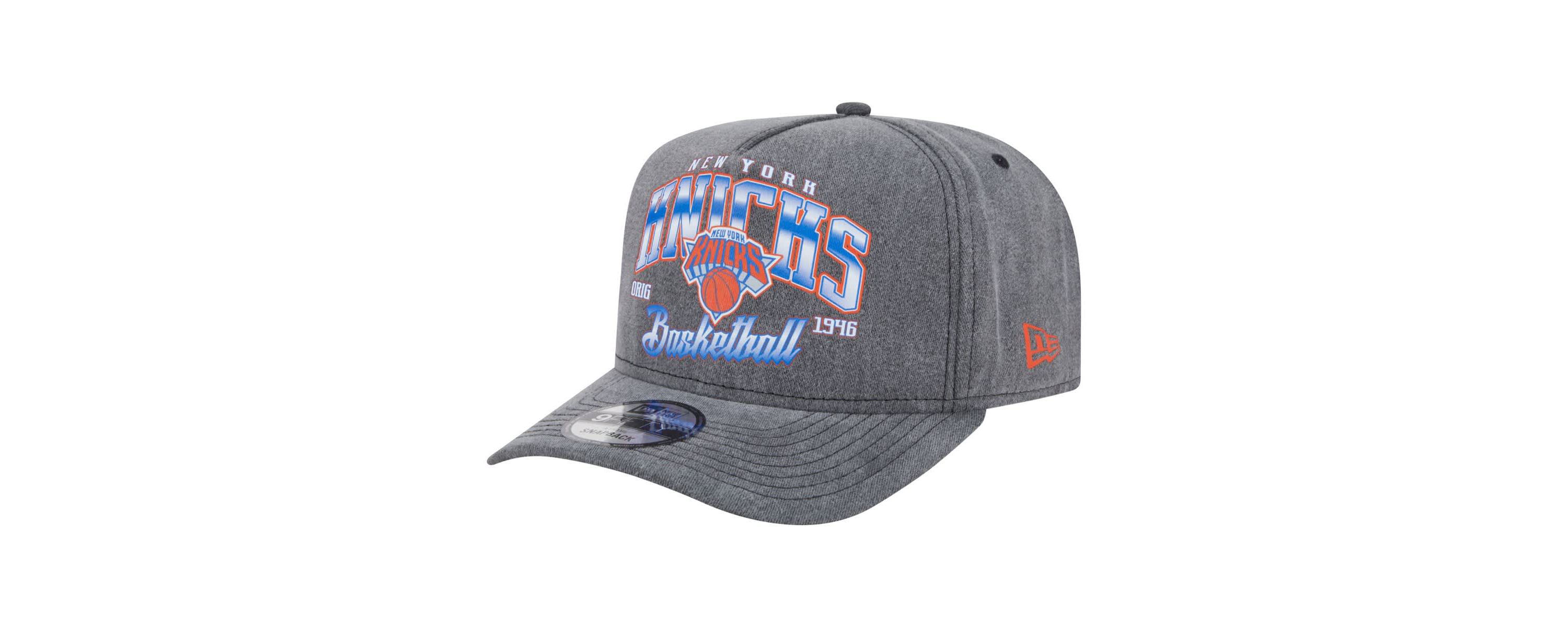 NBA New York Knicks Throwback Washed Pre-Curved 9FIFTY Snapback Hat