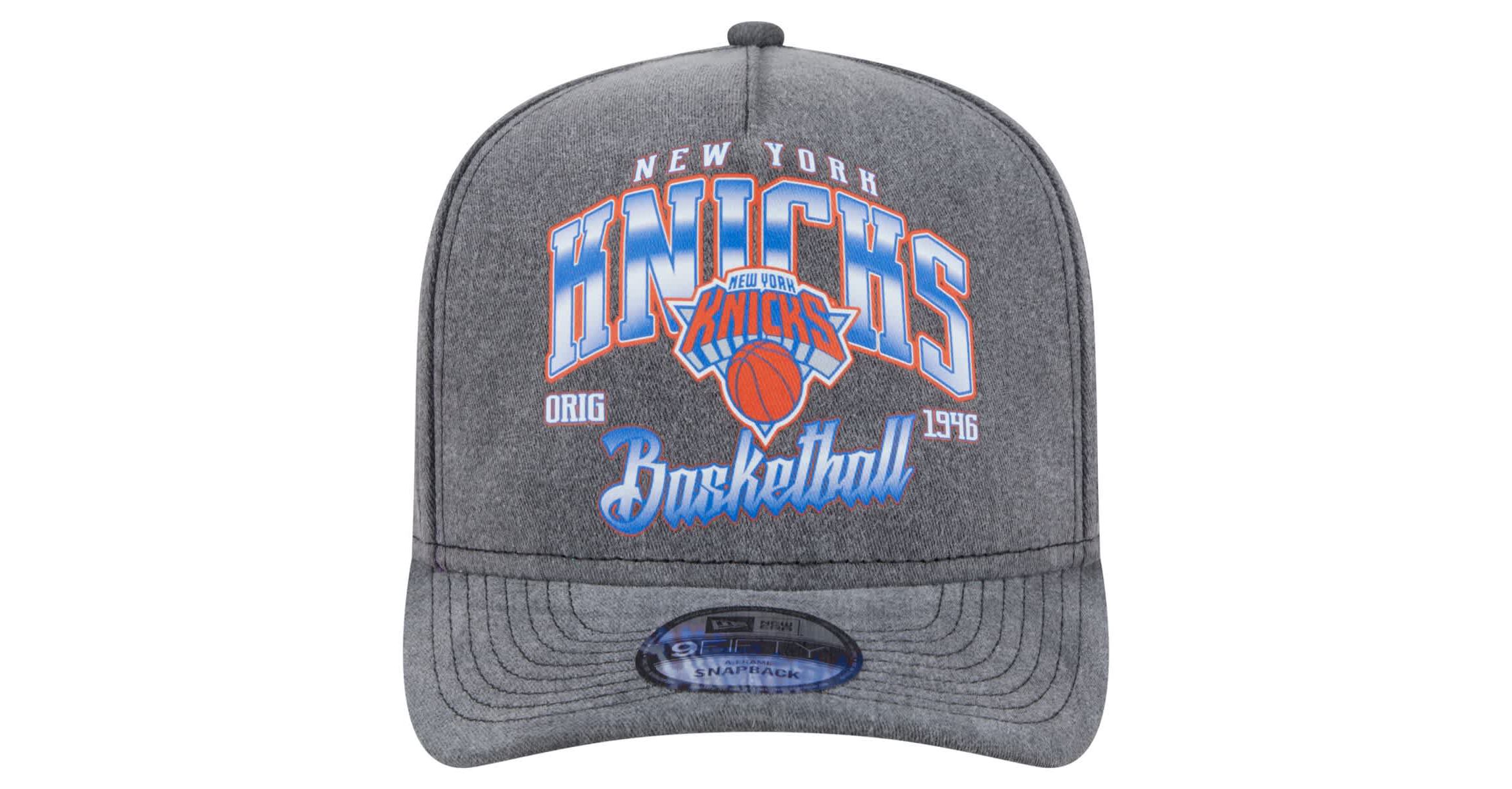 NBA New York Knicks Throwback Washed Pre-Curved 9FIFTY Snapback Hat
