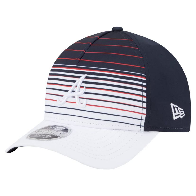 MLB Atlanta Braves Gradient 9FORTY M-Crown Adjustable Hat