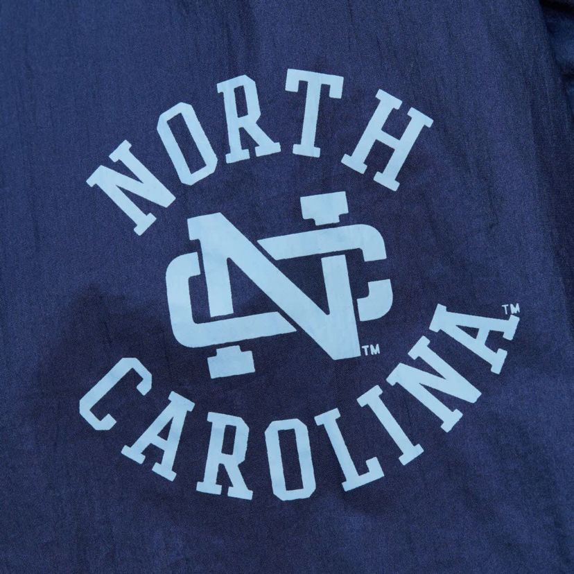 NCAA North Carolina Tar Heels Anorak Vintage Logo Half-Zip Hoodie Jacket