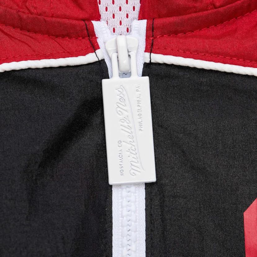 NCAA Georgia Bulldogs Big Shot Premium Full-Zip Windbreaker