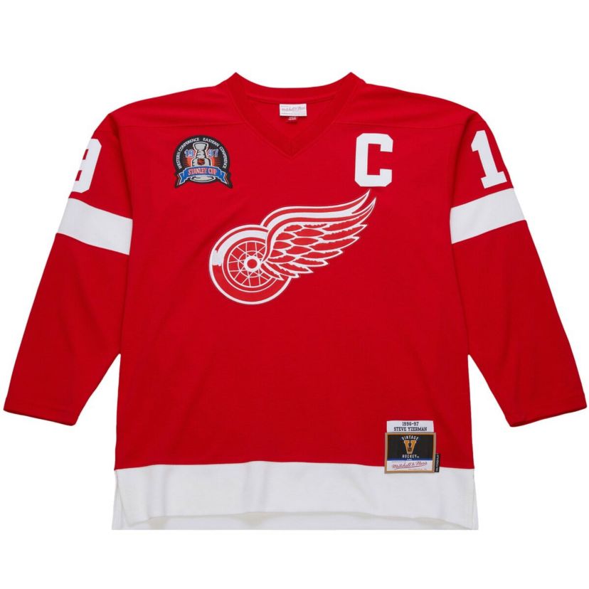 NHL Steve Yzerman Detroit Wings 1996-97 Power Play Jersey
