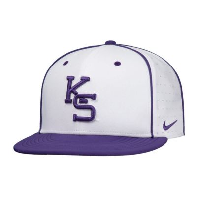 Men's NCAA Nike Kansas State Wildcats 2025 On-Field True Performance Baseball Fitted Hat, White, 7 1/2