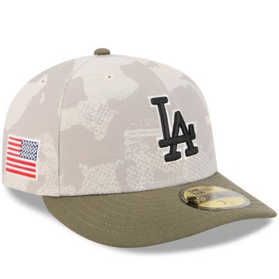 New Era Men's MLB Light Beige/Olive Los Angeles Dodgers 2025 Armed Forces Day 59FIFTY Fitted Hat, Beige, 8
