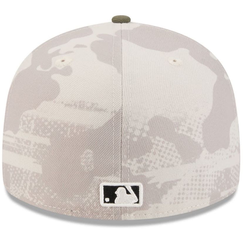 MLB Light Beige/Olive Seattle Mariners 2025 Armed Forces Day 59FIFTY Fitted Hat