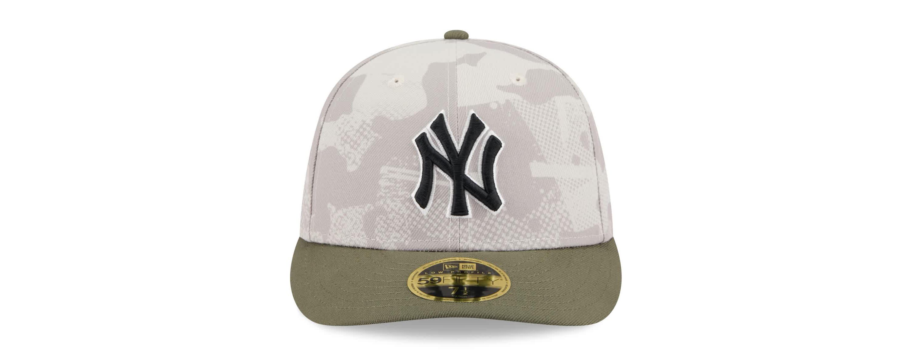 MLB Light Beige/Olive New York Yankees 2025 Armed Forces Day Low 59FIFTY Fitted Hat