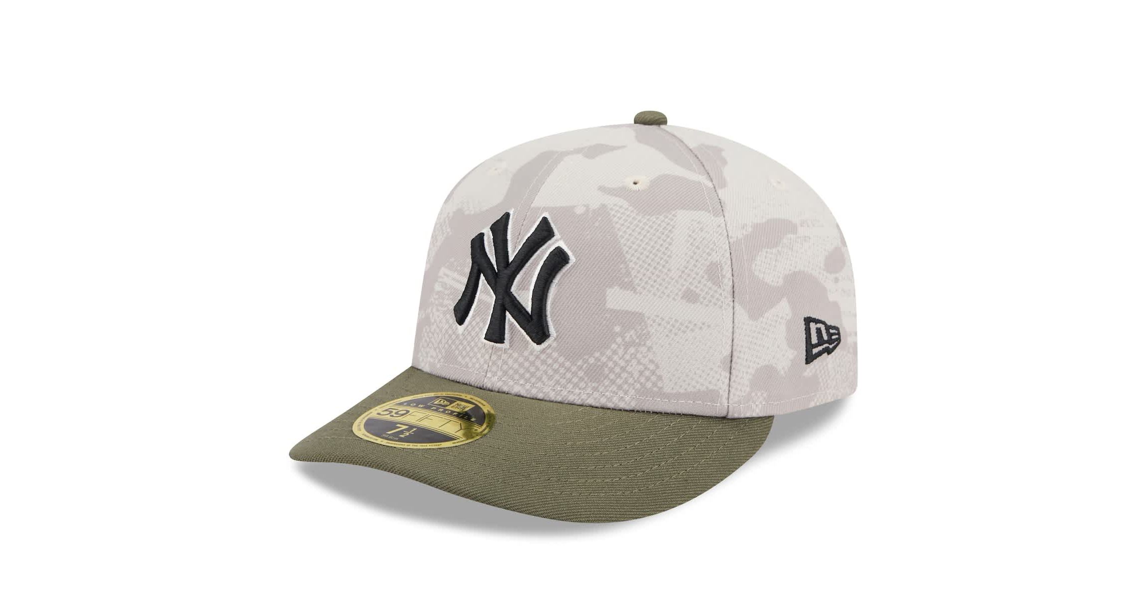 MLB Light Beige/Olive New York Yankees 2025 Armed Forces Day Low 59FIFTY Fitted Hat