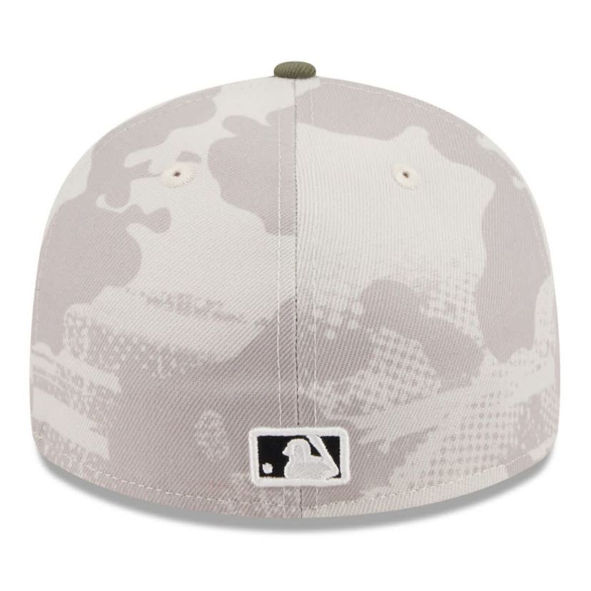 MLB Light Beige/Olive New York Yankees 2025 Armed Forces Day Low 59FIFTY Fitted Hat