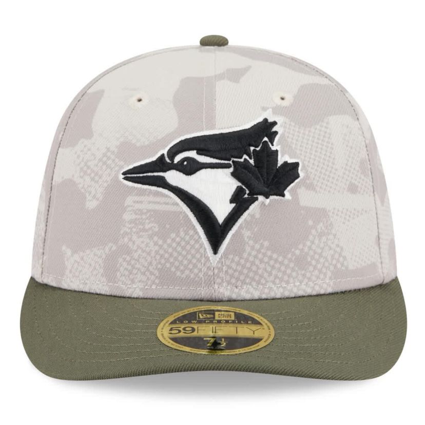 Toronto Blue Jays MLB Light Beige/Olive Toronto Jays 2025 Armed Forces Day Low 59FIFTY Fitted Hat