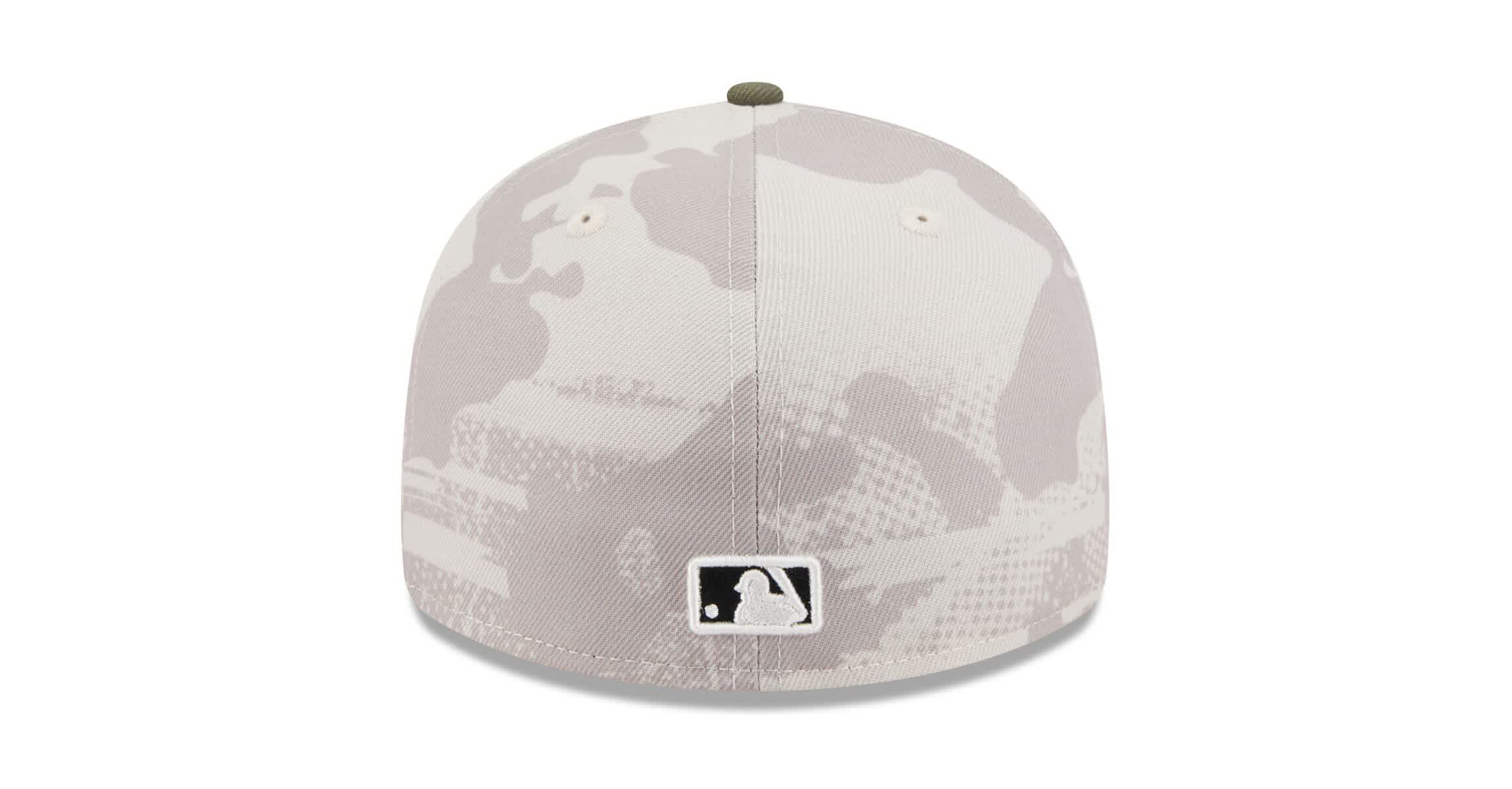 Toronto Blue Jays MLB Light Beige/Olive Toronto Jays 2025 Armed Forces Day Low 59FIFTY Fitted Hat
