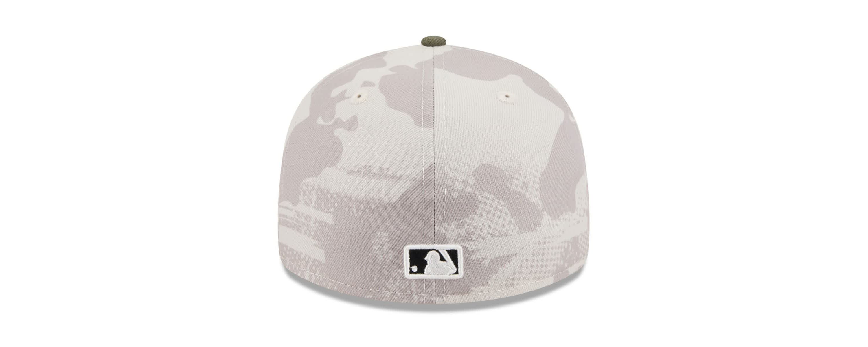 Toronto Blue Jays MLB Light Beige/Olive Toronto Jays 2025 Armed Forces Day Low 59FIFTY Fitted Hat