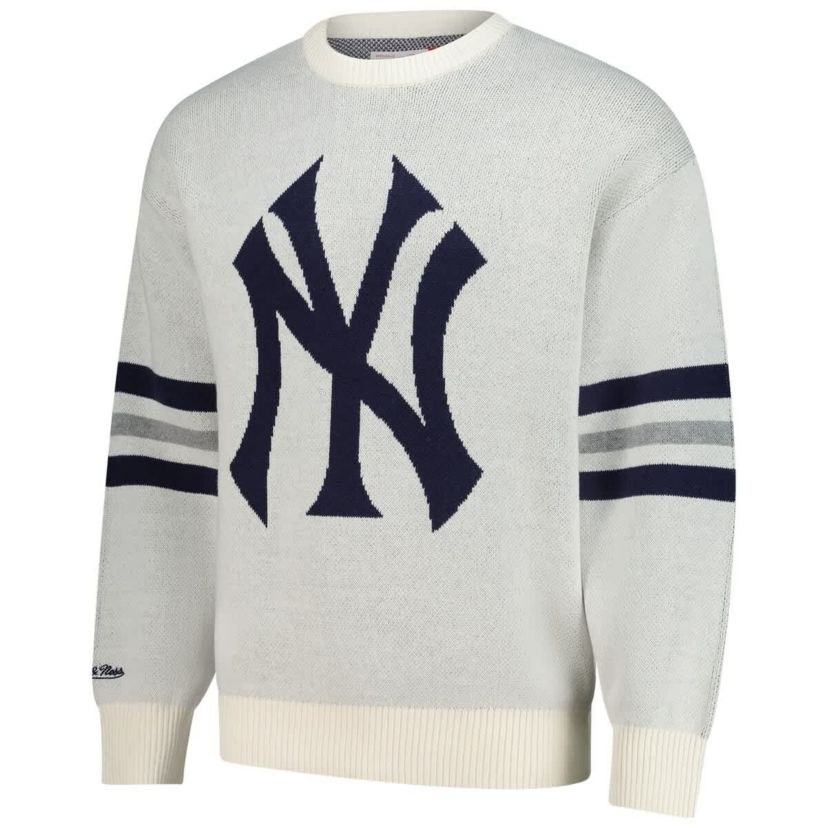 MLB New York Yankees Retro Pullover Sweater