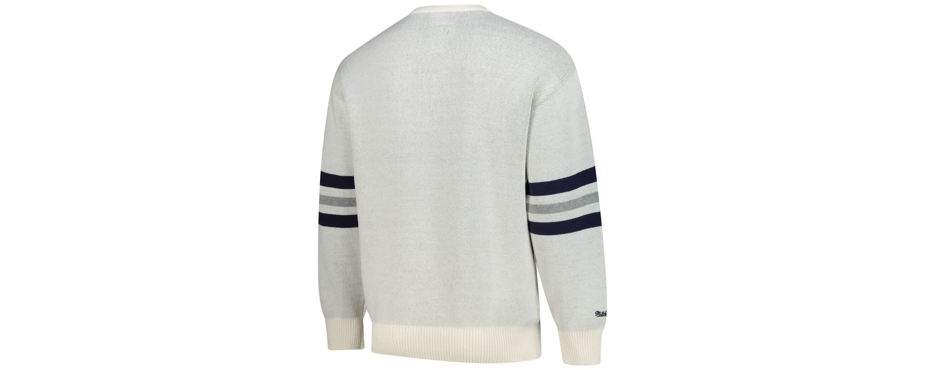 MLB New York Yankees Retro Pullover Sweater