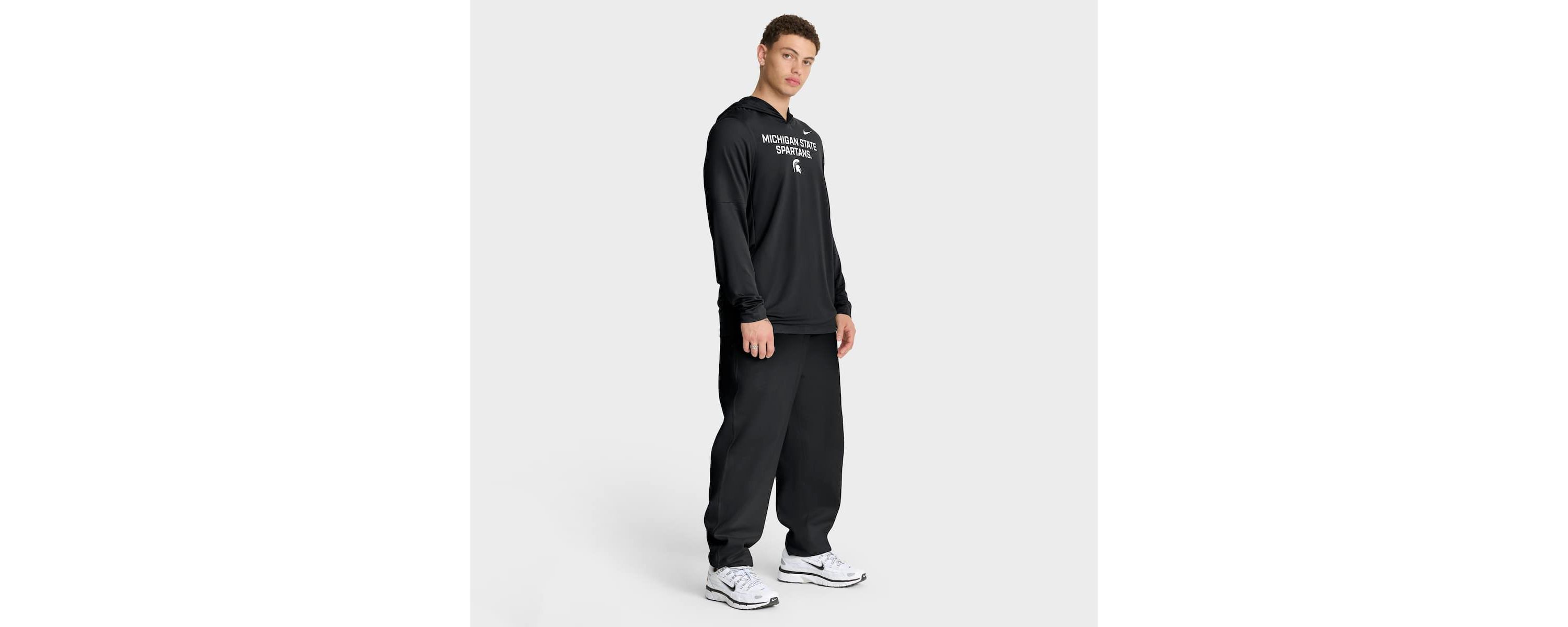 NCAA Nike Michigan State Spartans 2025 Sideline Dri-FIT Long Sleeve Hoodie T-Shirt