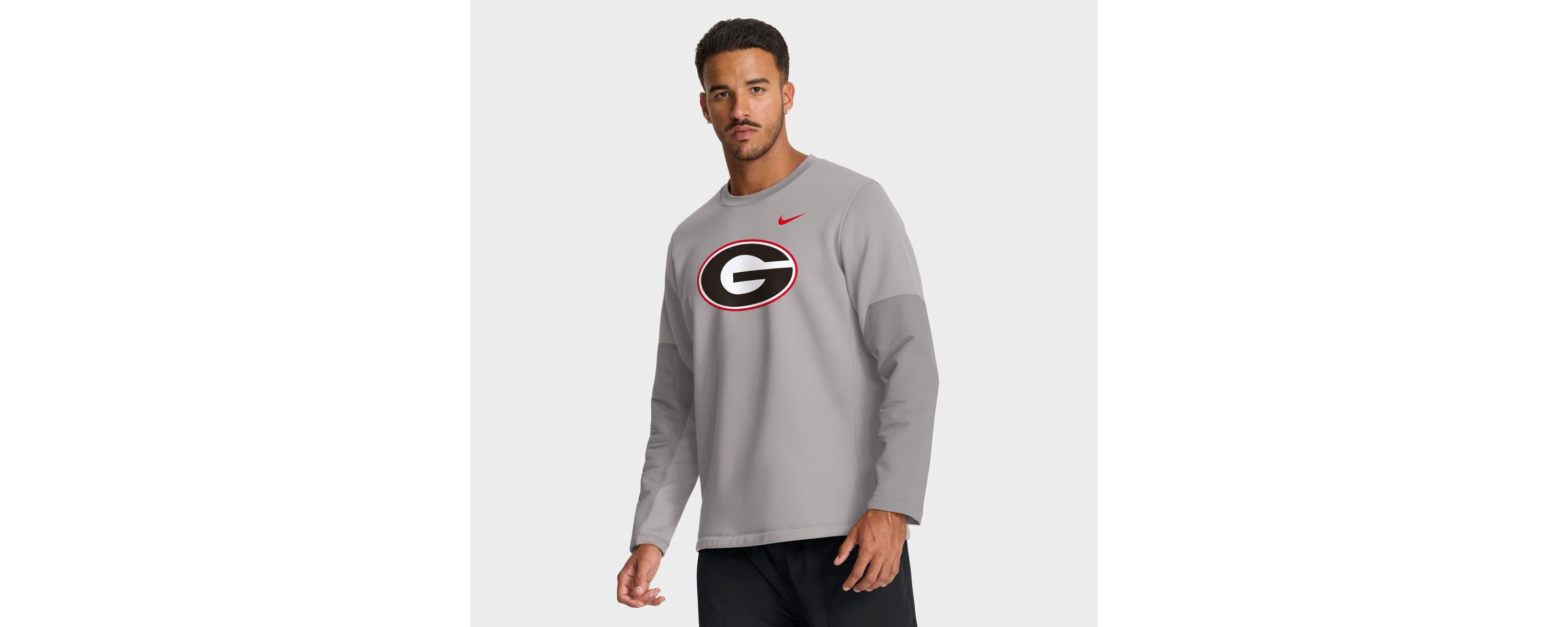 NCAA Nike Georgia Bulldogs 2025 Sideline Coach Therma-FIT Long Sleeve T-Shirt