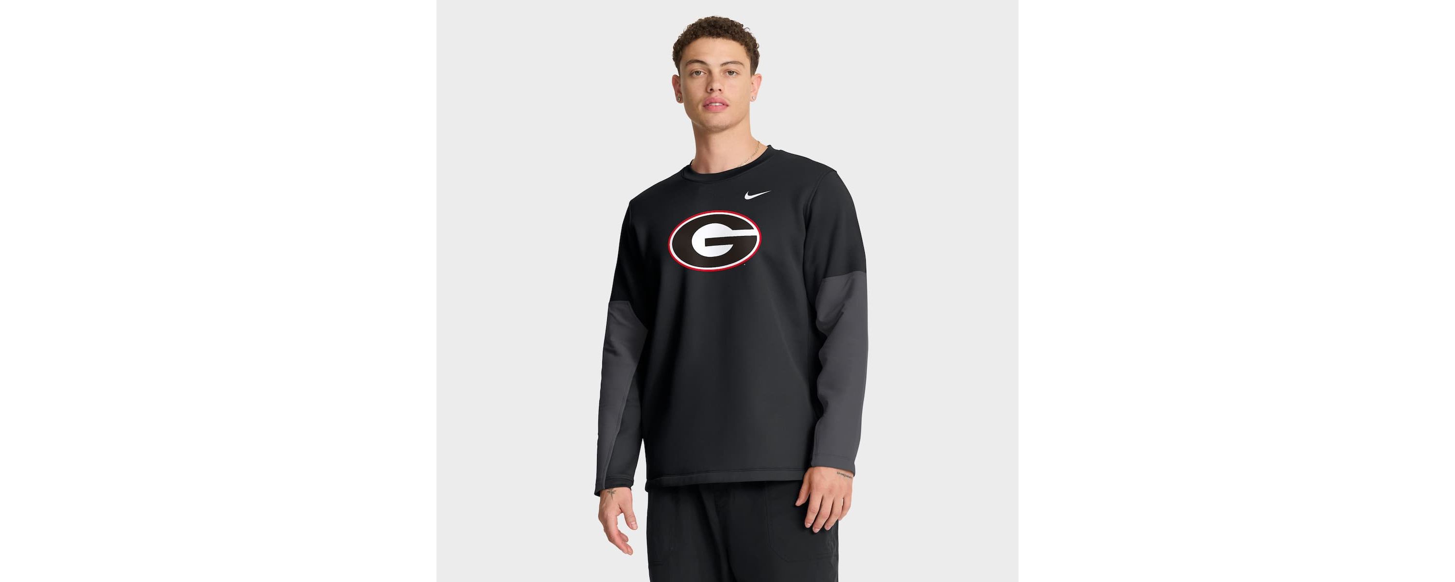 NCAA Nike Georgia Bulldogs 2025 Sideline Coach Therma-FIT Long Sleeve T-Shirt