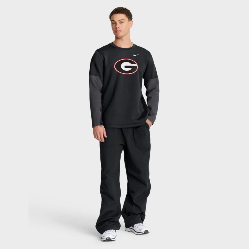 NCAA Nike Georgia Bulldogs 2025 Sideline Coach Therma-FIT Long Sleeve T-Shirt