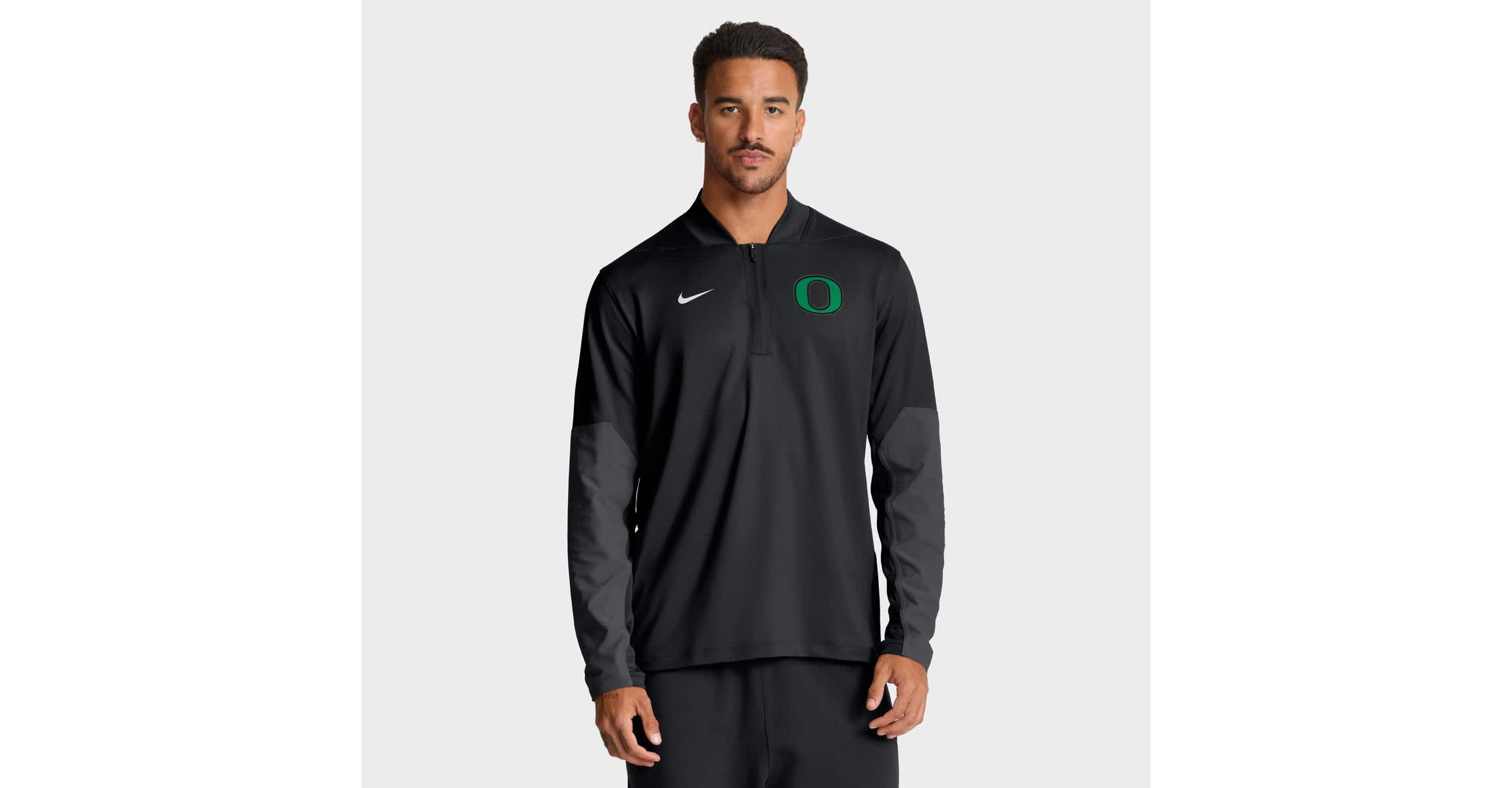 NCAA Nike Oregon Ducks One Goal Performance Half-Zip Pullover
