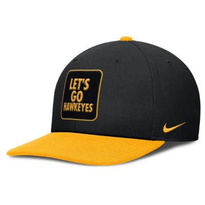 Men's NCAA Nike Black/Gold Iowa Hawkeyes 2025 Sideline Campus Pro Local Snapback Hat, Black, Medium