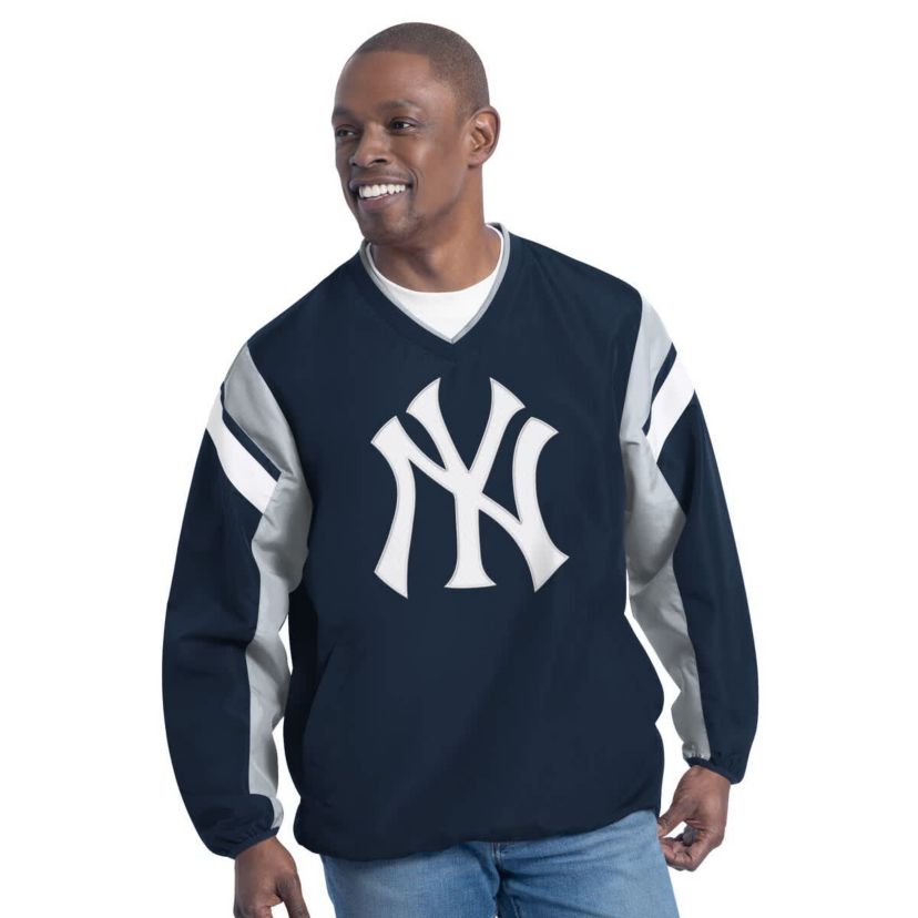MLB New York Yankees Double Coverage V-Neck Pullover