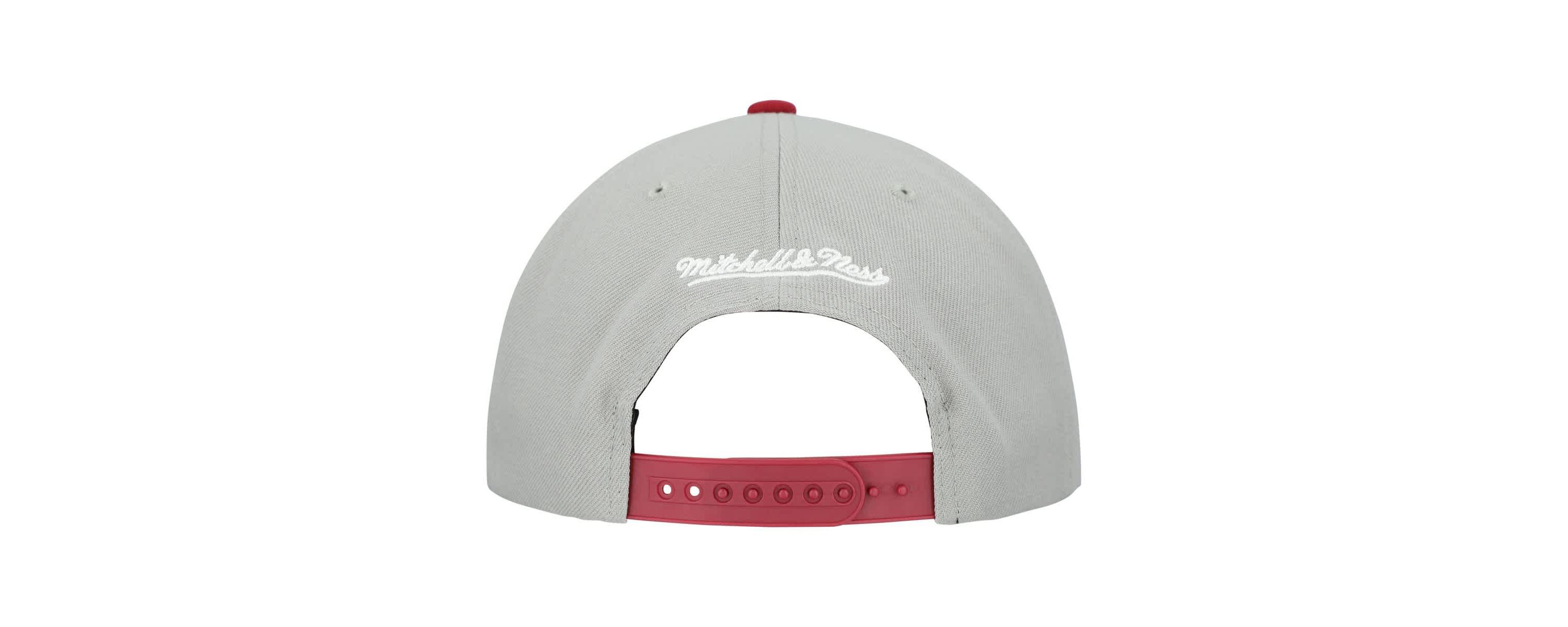 MLB Philadelphia Phillies Cooperstown Collection Basic Flip Snapback Hat