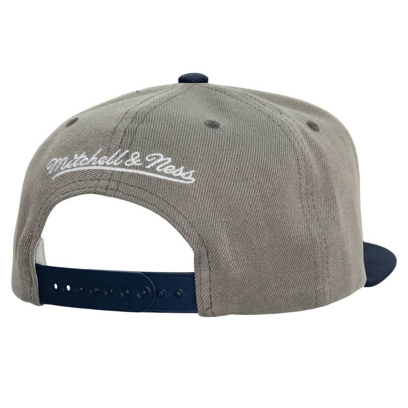 MLB Atlanta Braves Basic Flip Snapback Hat