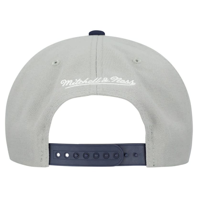 MLB Atlanta Braves Basic Flip Snapback Hat