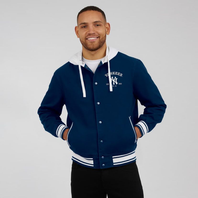 MLB New York Yankees Full-Snap Hooded Jacket
