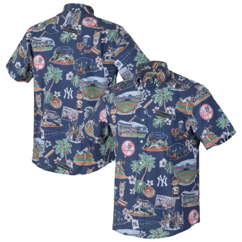 MLB New York Yankees Scenic Tri-Blend Button-Down Shirt