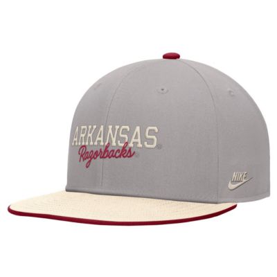 Men's NCAA Nike Arkansas Razorbacks Vintage Script Pro Dri-FIT Snapback Hat, Gray, Medium