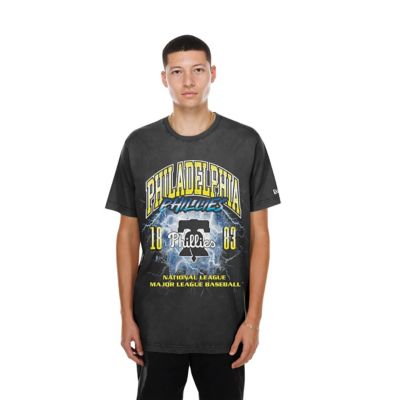 New Era Men's MLB Philadelphia Phillies Lightning Round Mineral Wash T-Shirt, Black