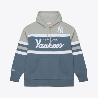 Mitchell & Ness Men's MLB New York Yankees Cooperstown Collection Thunderstorm Head Coach Hoodie