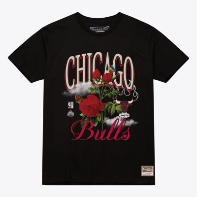 Mitchell & Ness NBA Unisex Chicago Bulls Floral Graphic T-Shirt, Black, Medium