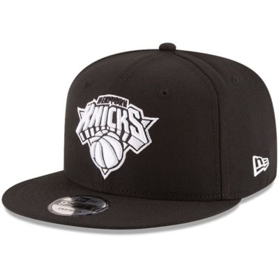 New Era Men's NBA New York Knicks & Logo 9FIFTY Adjustable Snapback Hat