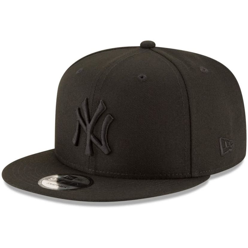 MLB New York Yankees on 9FIFTY Team Snapback Adjustable Hat - Black