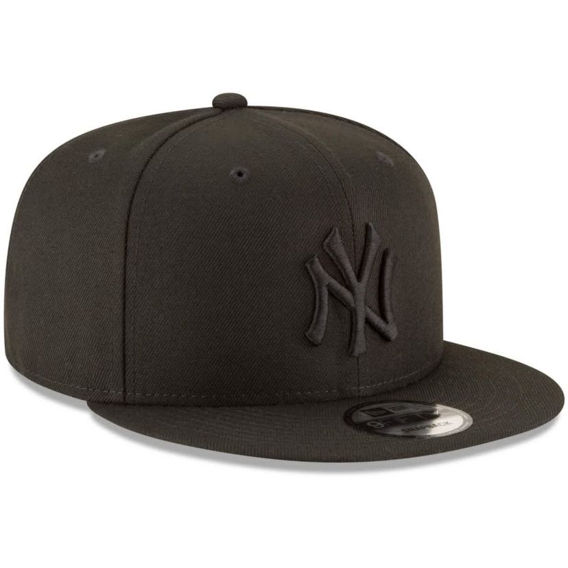 MLB New York Yankees on 9FIFTY Team Snapback Adjustable Hat - Black