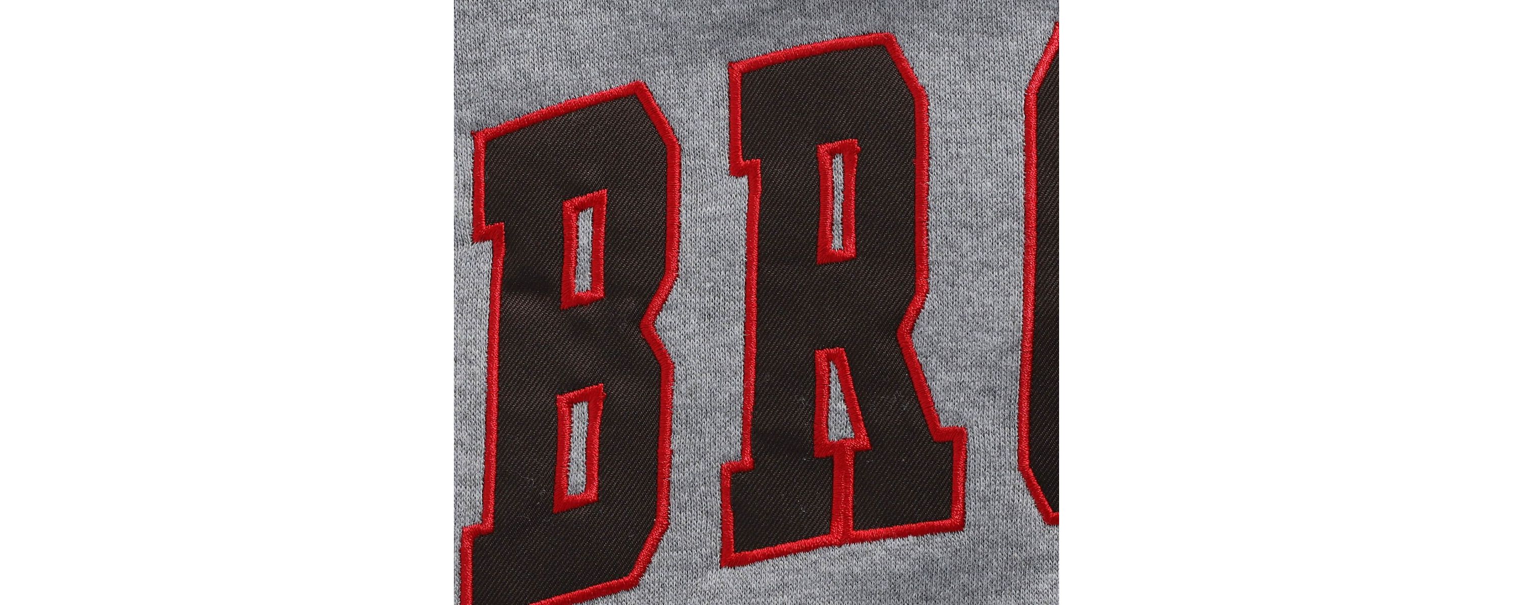 Brown Bears NCAA ed Bears Arch & Logo Tackle Twill Pullover Sweatshirt