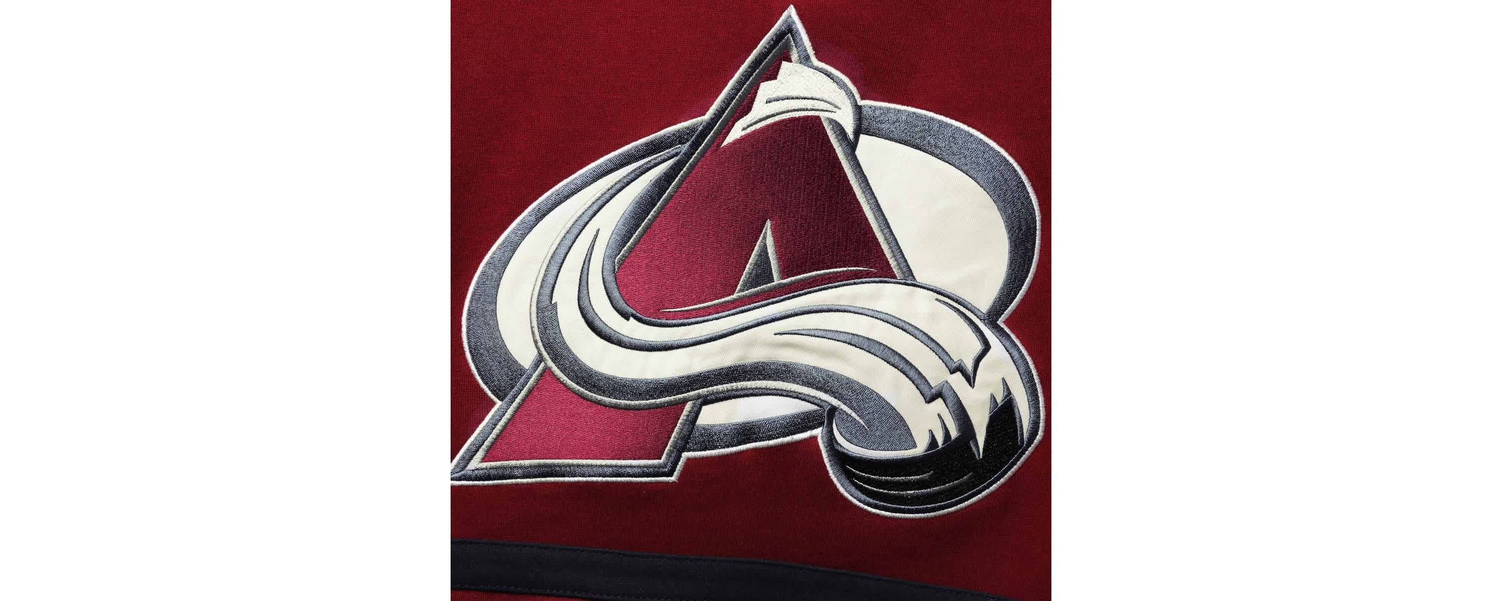 NHL Colorado Avalanche Superior Lacer Pullover Hoodie