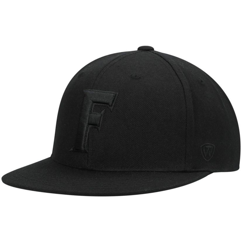 NCAA Florida Gators On Fitted Hat