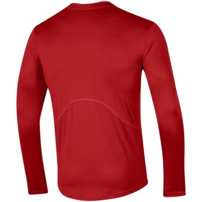 NCAA Under Armour Wisconsin Badgers 2021 Sideline Training Performance Long Sleeve T-Shirt