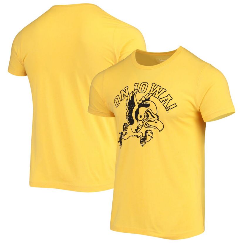 NCAA ed Iowa Hawkeyes Vintage On Iowa T-Shirt