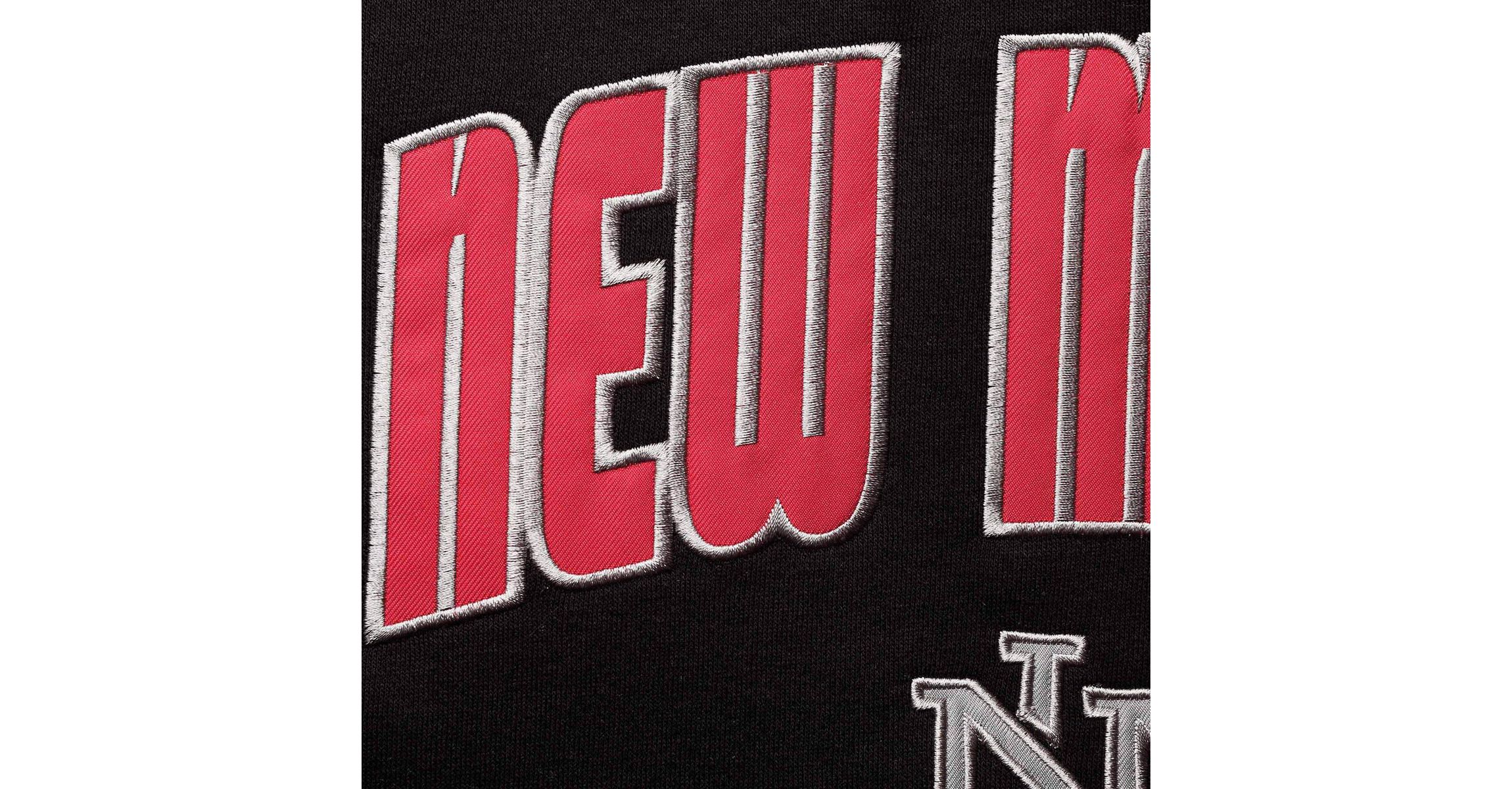 NCAA New Mexico Lobos Arch and Logo Pullover Hoodie