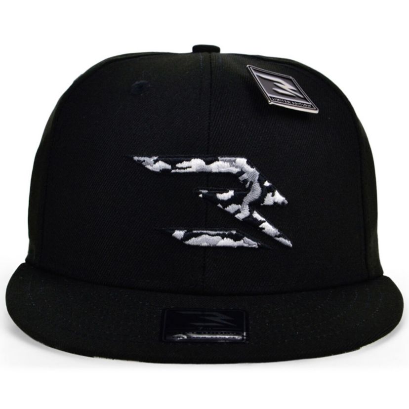 Celebrity Partnerships Black/Camo Fashion Fitted Hat