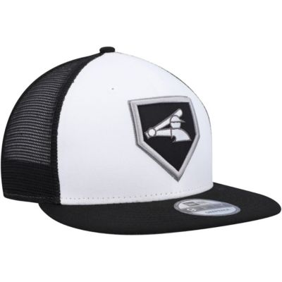 Chicago White Sox MLB White/Black Chicago Sox 2022 Clubhouse Trucker 9FIFTY Snapback Hat
