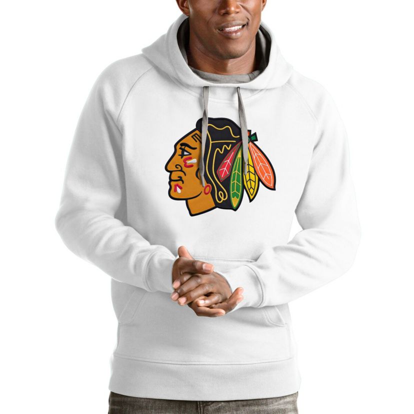 NHL Chicago Blackhawks Logo Victory Pullover Hoodie